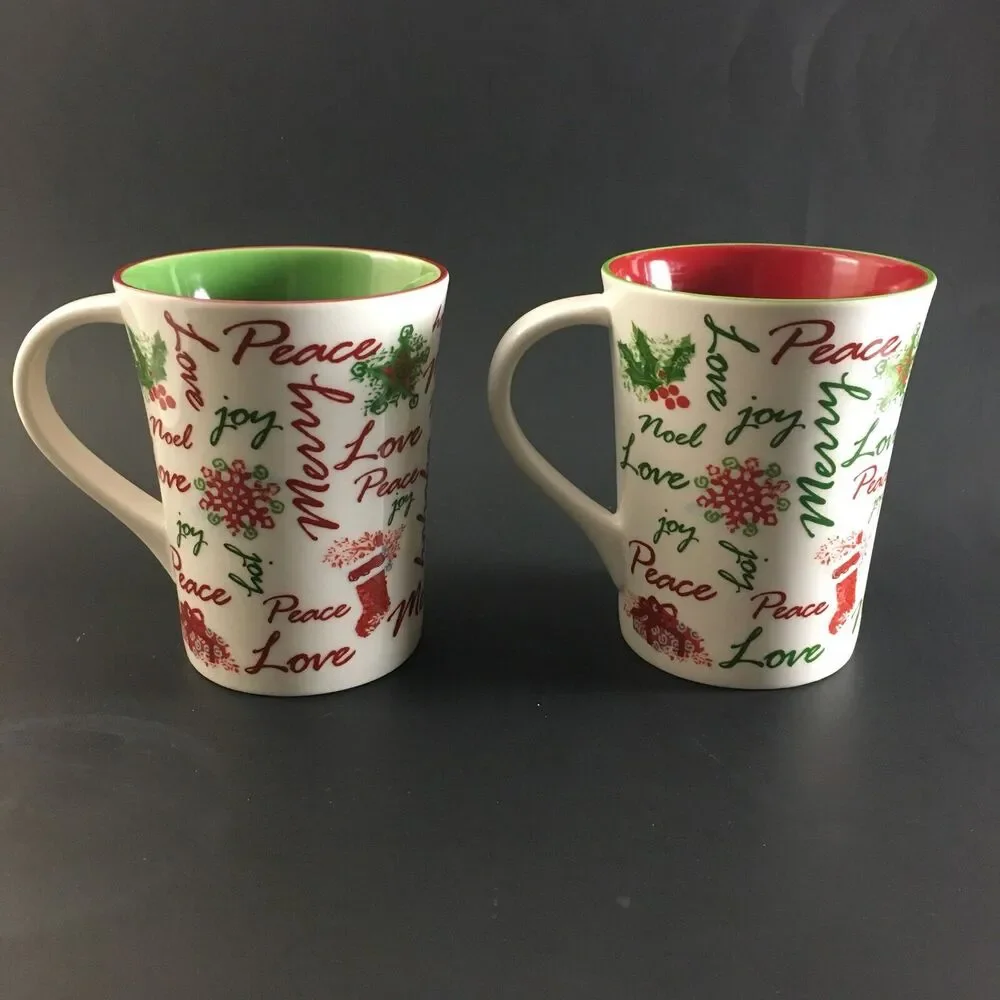 Starbucks Coffee Cups Lot‎ (2) Size 12 oz Stars/Stockings 2007 Red/Green/White